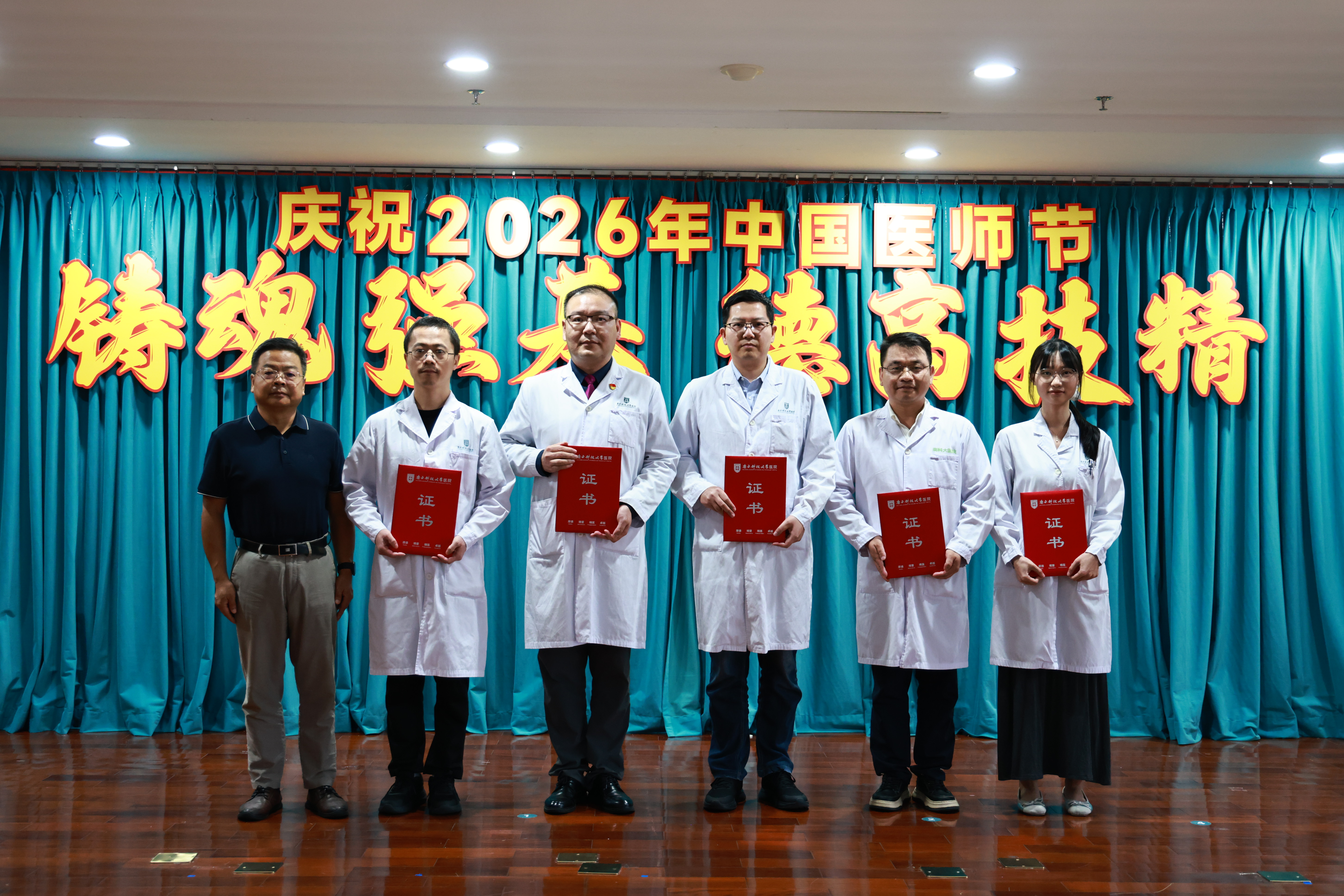 abbc7799362d68da168830934a2ef82.jpg