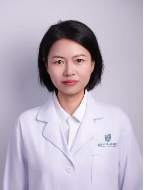 李芬